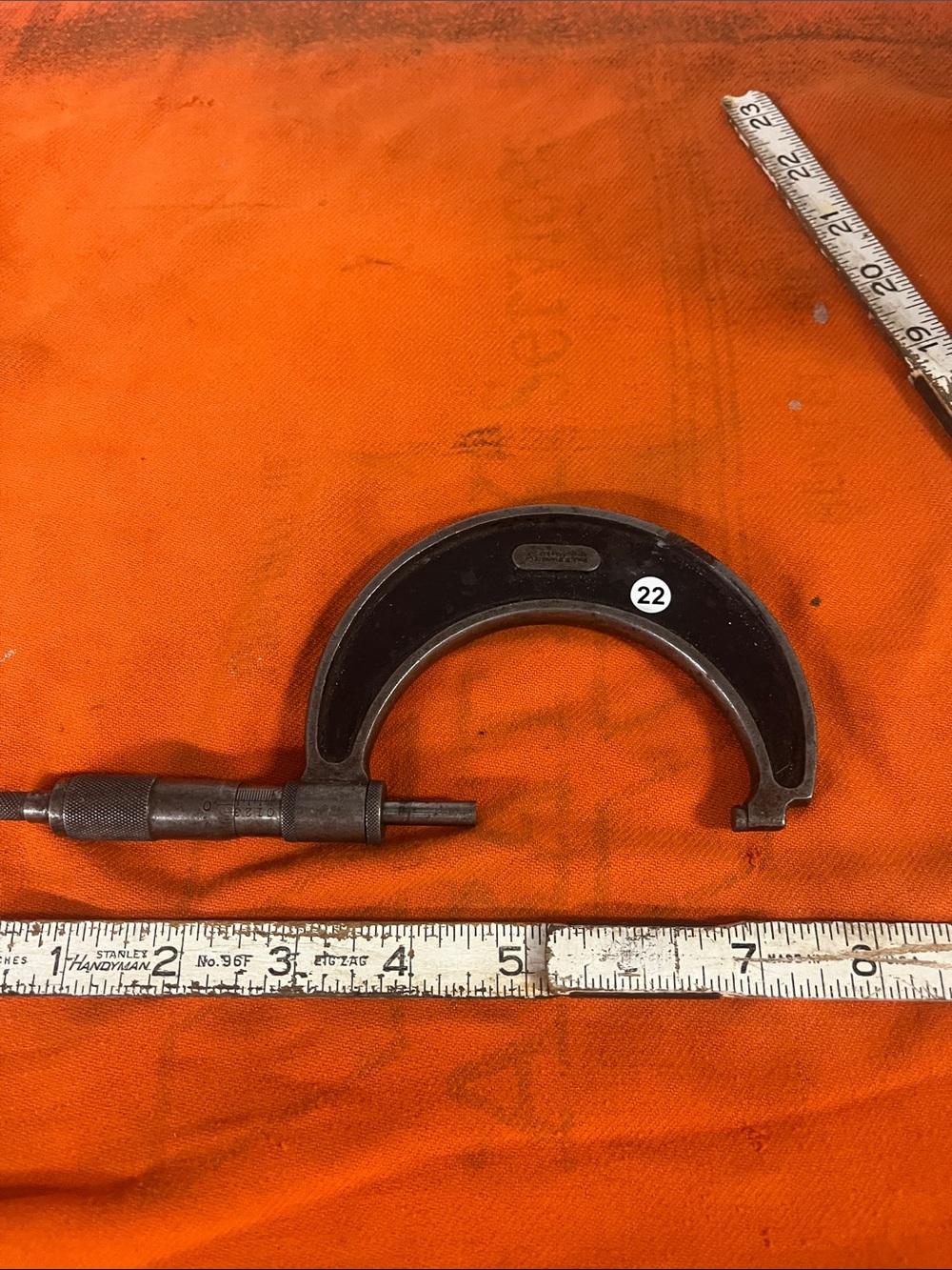 Item 22 vintage starrett made in the USA 🇺🇸 micrometer unknown condition turns